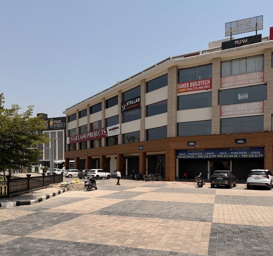200 sqyd Sector 118, TDI City, Mohali